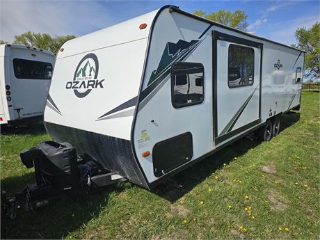 2022 Forest River Ozark 2700 TH (Toy Hauler) Travel Trailer
